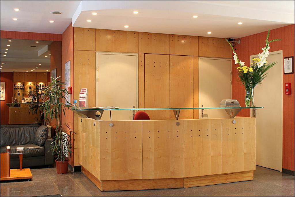 Hotel Pavillon Villiers Etoile Paris Exterior foto